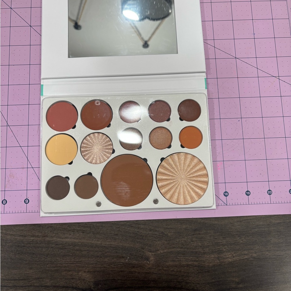 OFRA pro “Boho Palette with Rich Earthy Tones $22   NWT